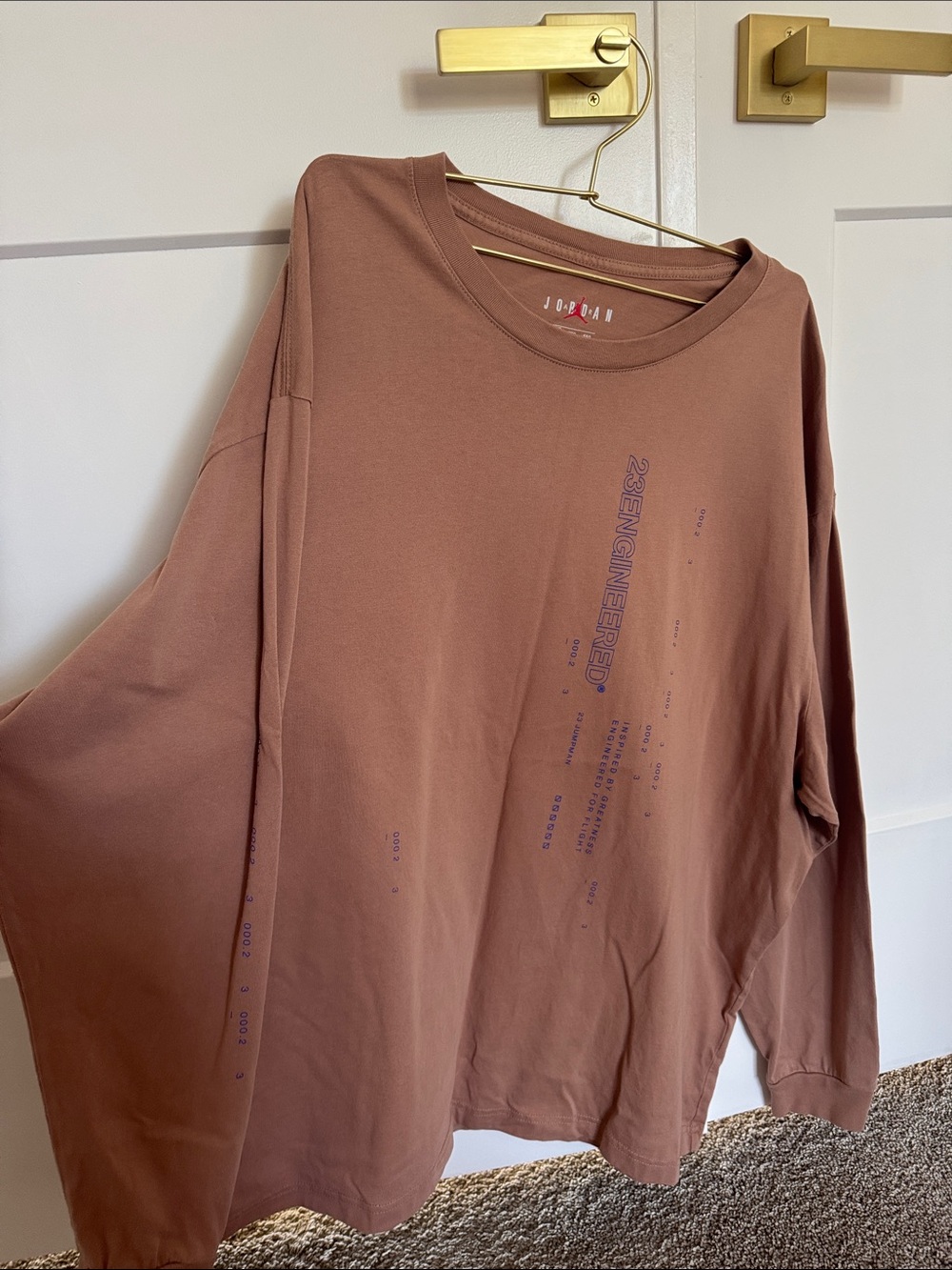 Jordan Men's Brown Oversized Crewneck Sweatshirt with Subtle Print